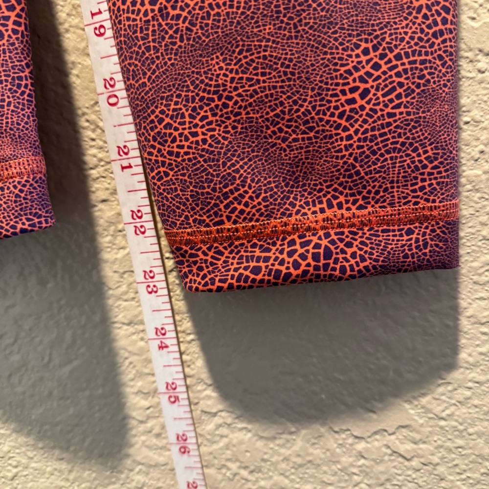 Lululemon size 4 Wunder Train High Rise Orange Crackle 23” - Picture 7 of 9